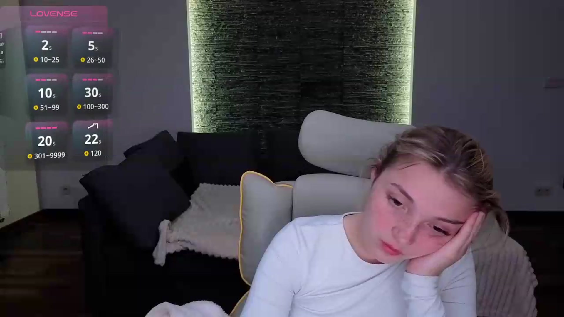 Gallery image thumbnail from Daisyy's myfreecams stream on, 05/12/2026, 20:03 image 10 of 20