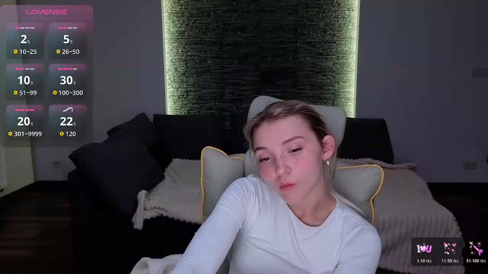 Gallery image thumbnail from Daisyy's myfreecams stream on, 05/12/2026, 20:03 image 6 of 20