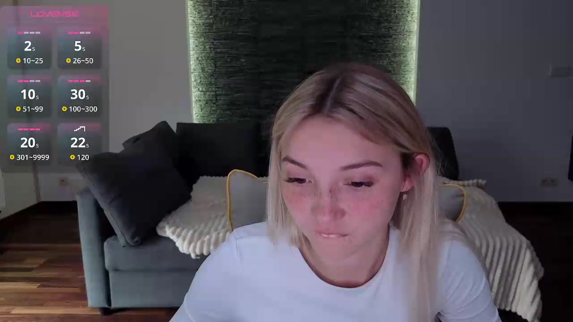 Gallery image thumbnail from Daisyy's myfreecams stream on, 05/13/2026, 13:33 image 6 of 20