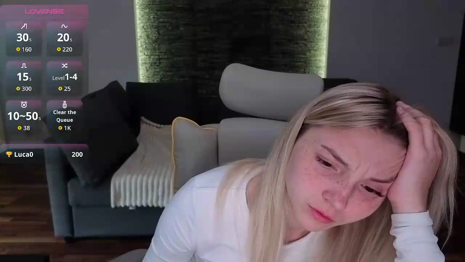Gallery image thumbnail from Daisyy's myfreecams stream on, 05/13/2026, 17:16 image 16 of 20