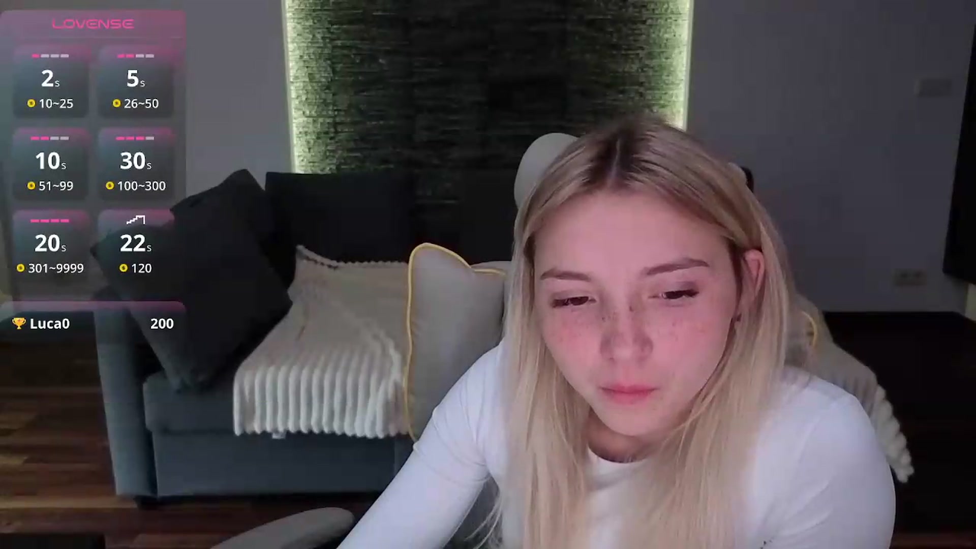Gallery image thumbnail from Daisyy's myfreecams stream on, 05/13/2026, 17:16 image 12 of 20