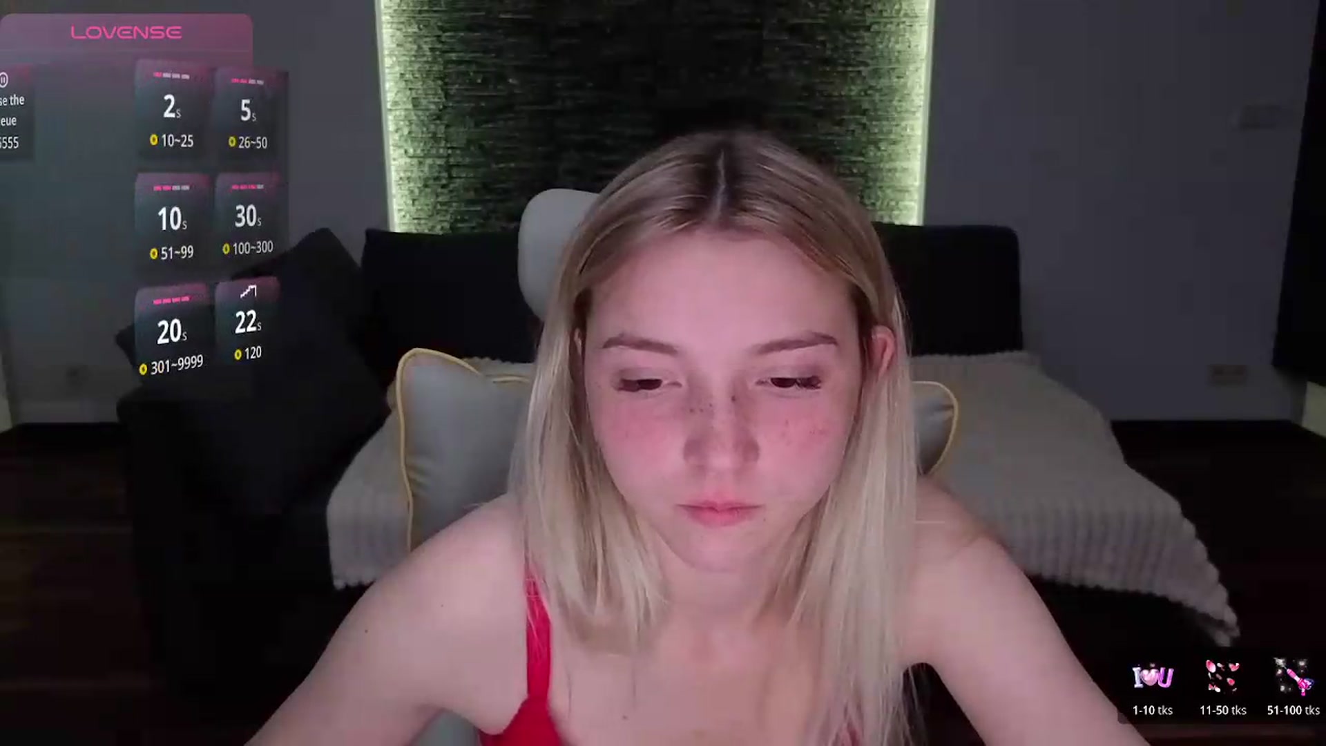 Gallery image thumbnail from Daisyy's myfreecams stream on, 05/13/2026, 20:27 image 10 of 20