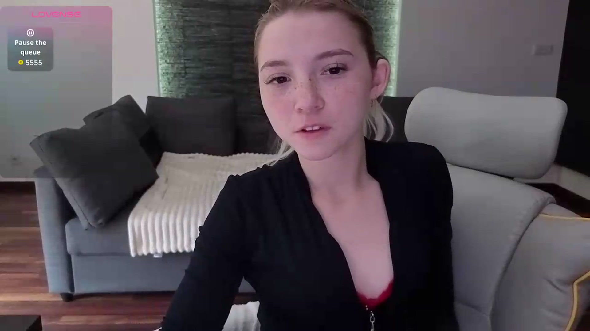 Gallery image thumbnail from Daisyy's myfreecams stream on, 05/14/2026, 12:57 image 17 of 20