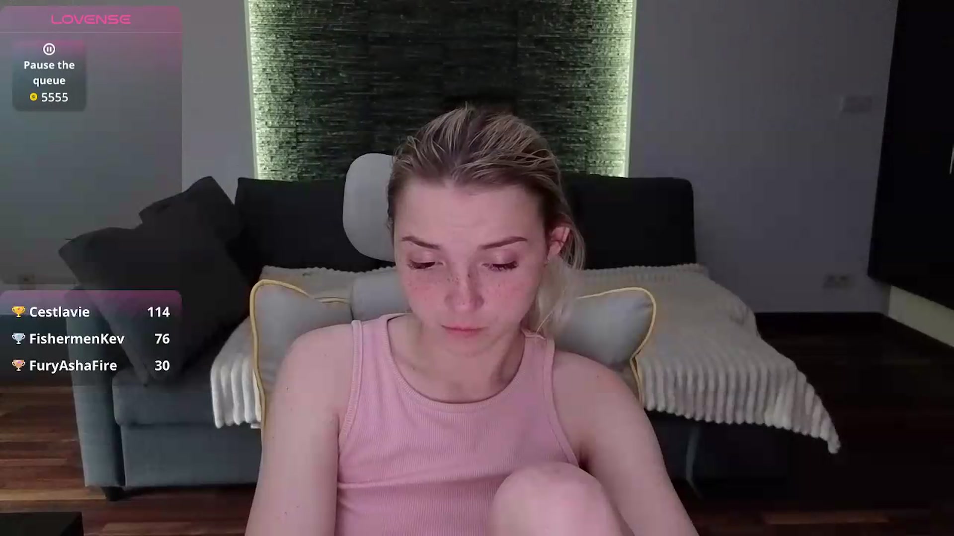 Gallery image thumbnail from Daisyy's myfreecams stream on, 05/14/2026, 17:31 image 2 of 20