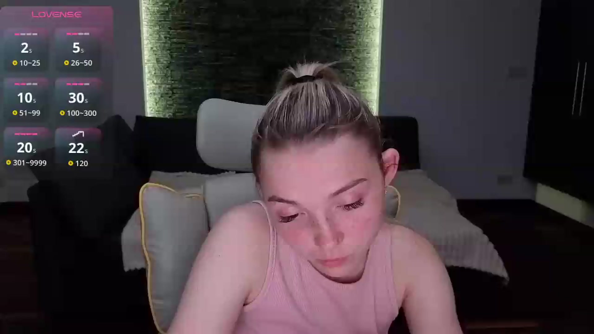 Gallery image thumbnail from Daisyy's myfreecams stream on, 05/14/2026, 21:46 image 1 of 20
