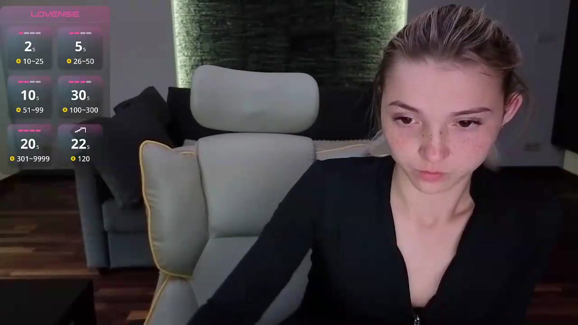 Gallery image thumbnail from Daisyy's myfreecams stream on, 05/15/2026, 09:21 image 5 of 20