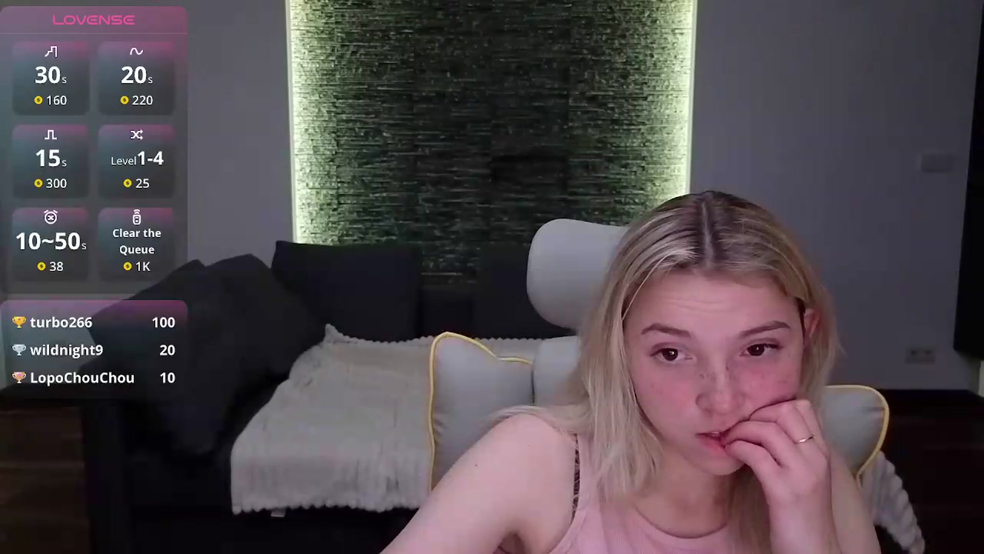 Gallery image thumbnail from Daisyy's myfreecams stream on, 05/17/2026, 22:07 image 13 of 20
