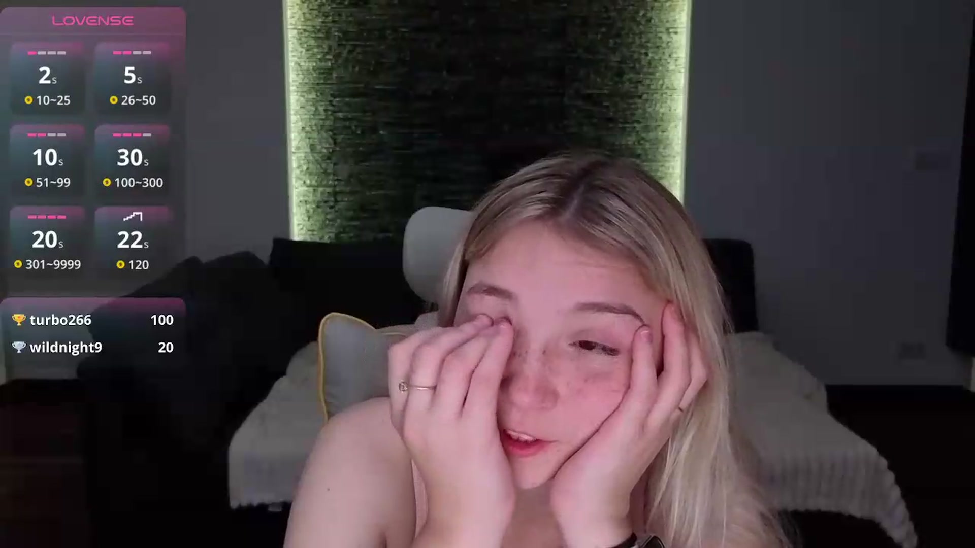 Gallery image thumbnail from Daisyy's myfreecams stream on, 05/17/2026, 22:07 image 4 of 20
