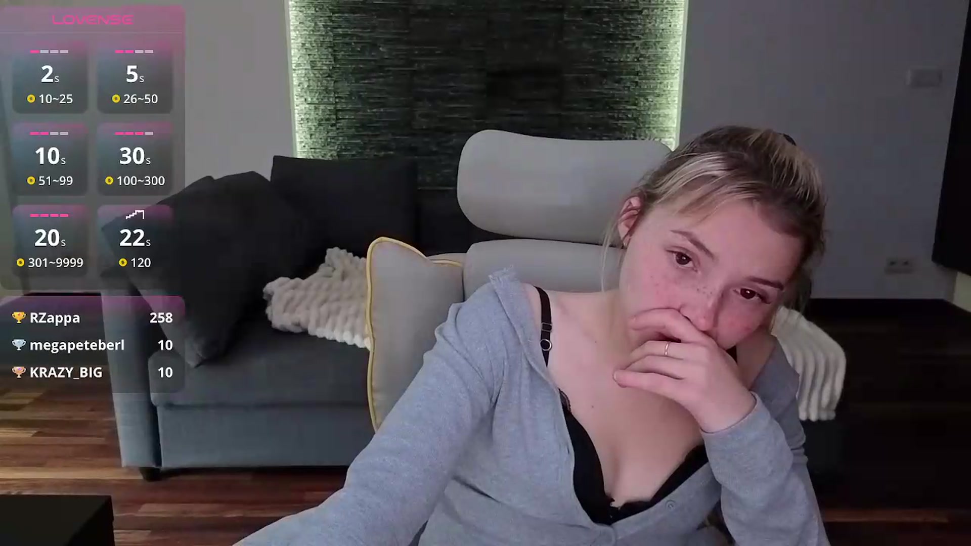 Gallery image thumbnail from Daisyy's myfreecams stream on, 05/18/2026, 12:58 image 6 of 20