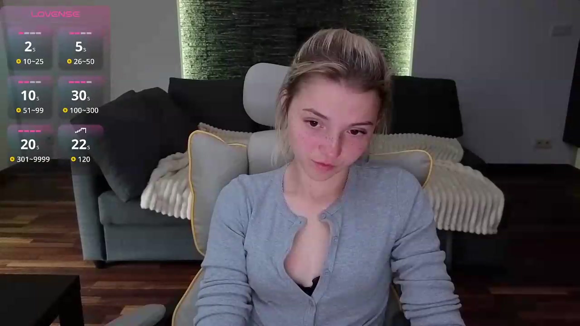 Gallery image thumbnail from Daisyy's myfreecams stream on, 05/18/2026, 14:58 image 17 of 20