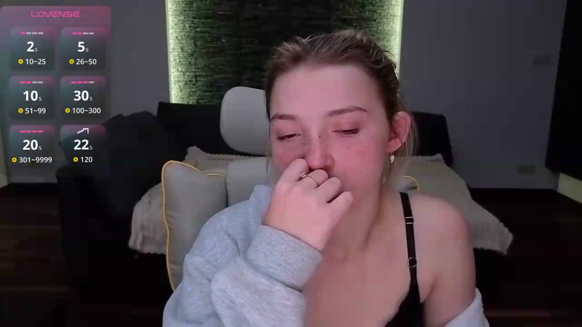 Gallery image thumbnail from Daisyy's myfreecams stream on, 05/18/2026, 19:41 image 20 of 20