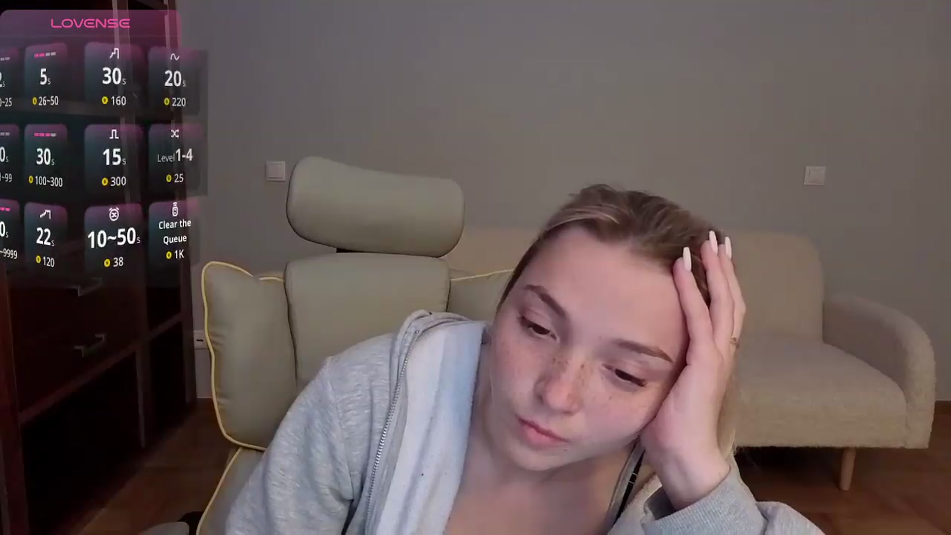 Gallery image thumbnail from Daisyy's myfreecams stream on, 05/19/2026, 18:45 image 3 of 20