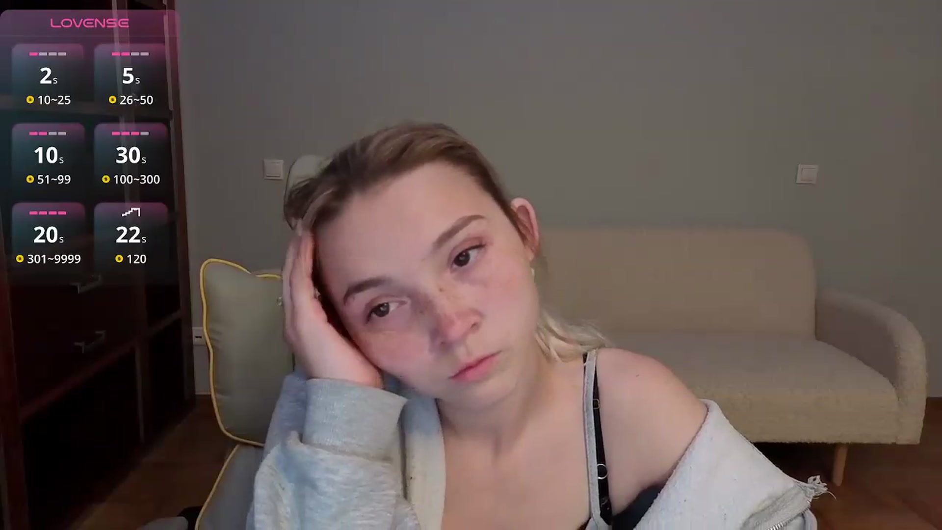 Gallery image thumbnail from Daisyy's myfreecams stream on, 05/19/2026, 18:45 image 4 of 20