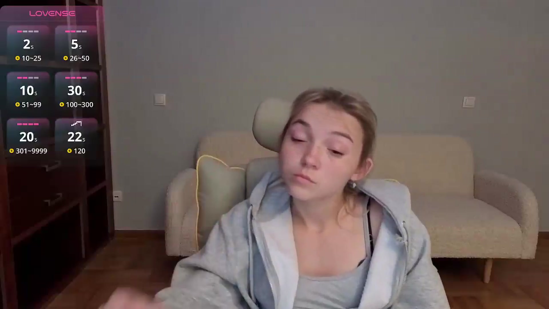 Gallery image thumbnail from Daisyy's myfreecams stream on, 05/19/2026, 18:45 image 15 of 20