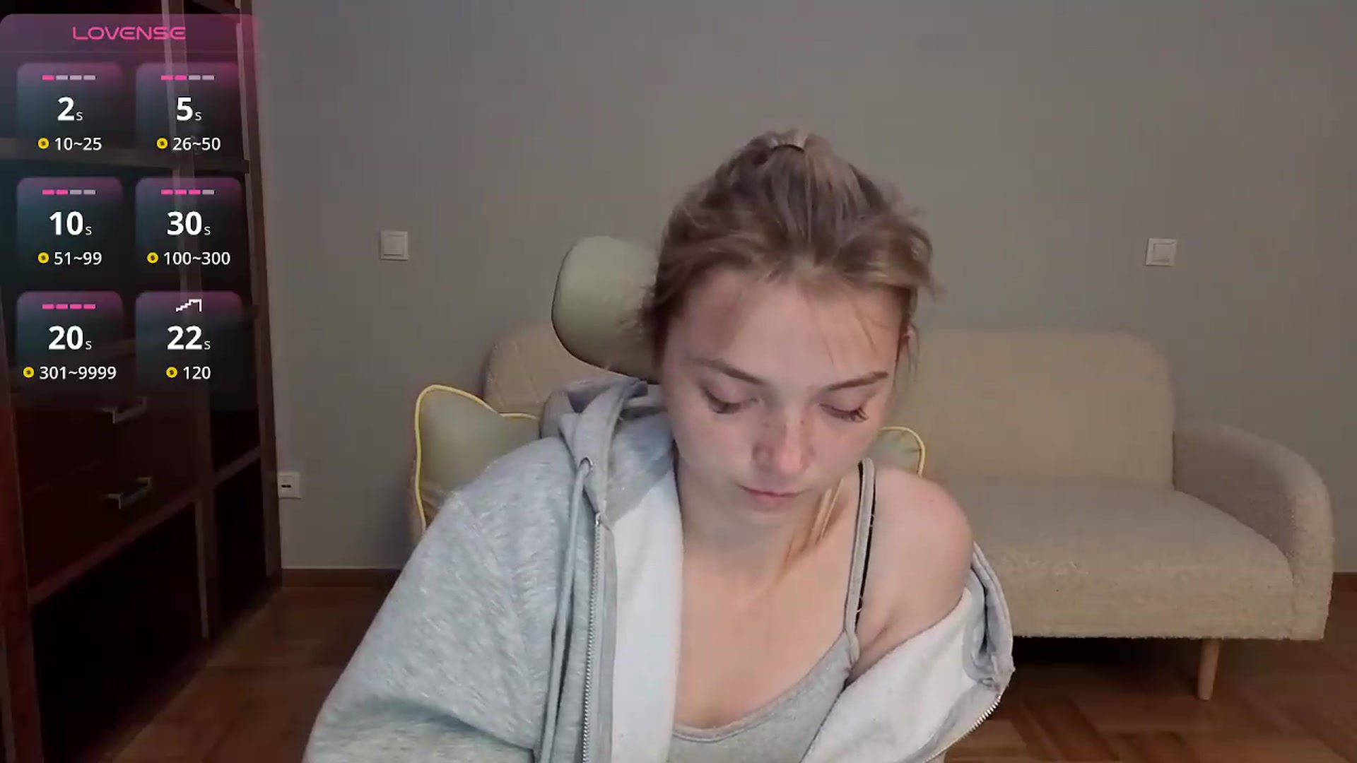 Gallery image thumbnail from Daisyy's myfreecams stream on, 05/19/2026, 18:45 image 19 of 20