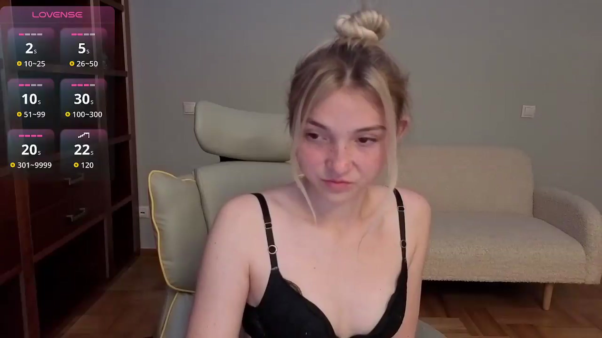 Gallery image thumbnail from Daisyy's myfreecams stream on, 05/19/2026, 20:36 image 16 of 20