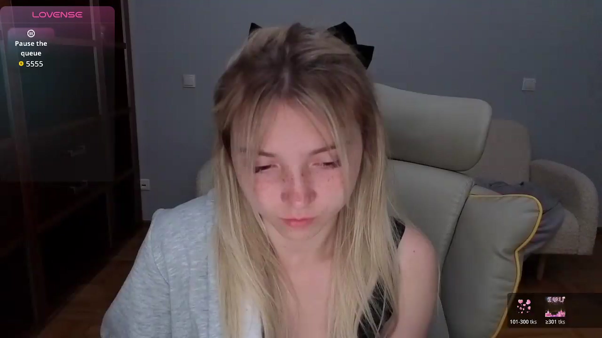 Gallery image thumbnail from Daisyy's myfreecams stream on, 05/20/2026, 12:21 image 7 of 20