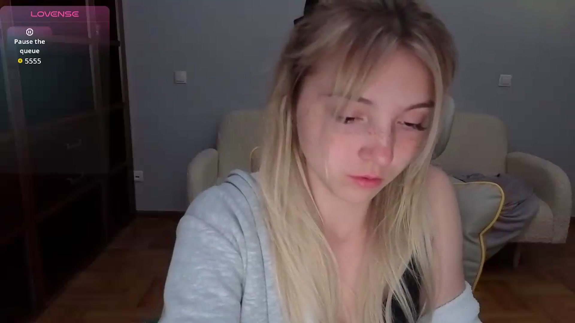 Gallery image thumbnail from Daisyy's myfreecams stream on, 05/20/2026, 12:21 image 15 of 20