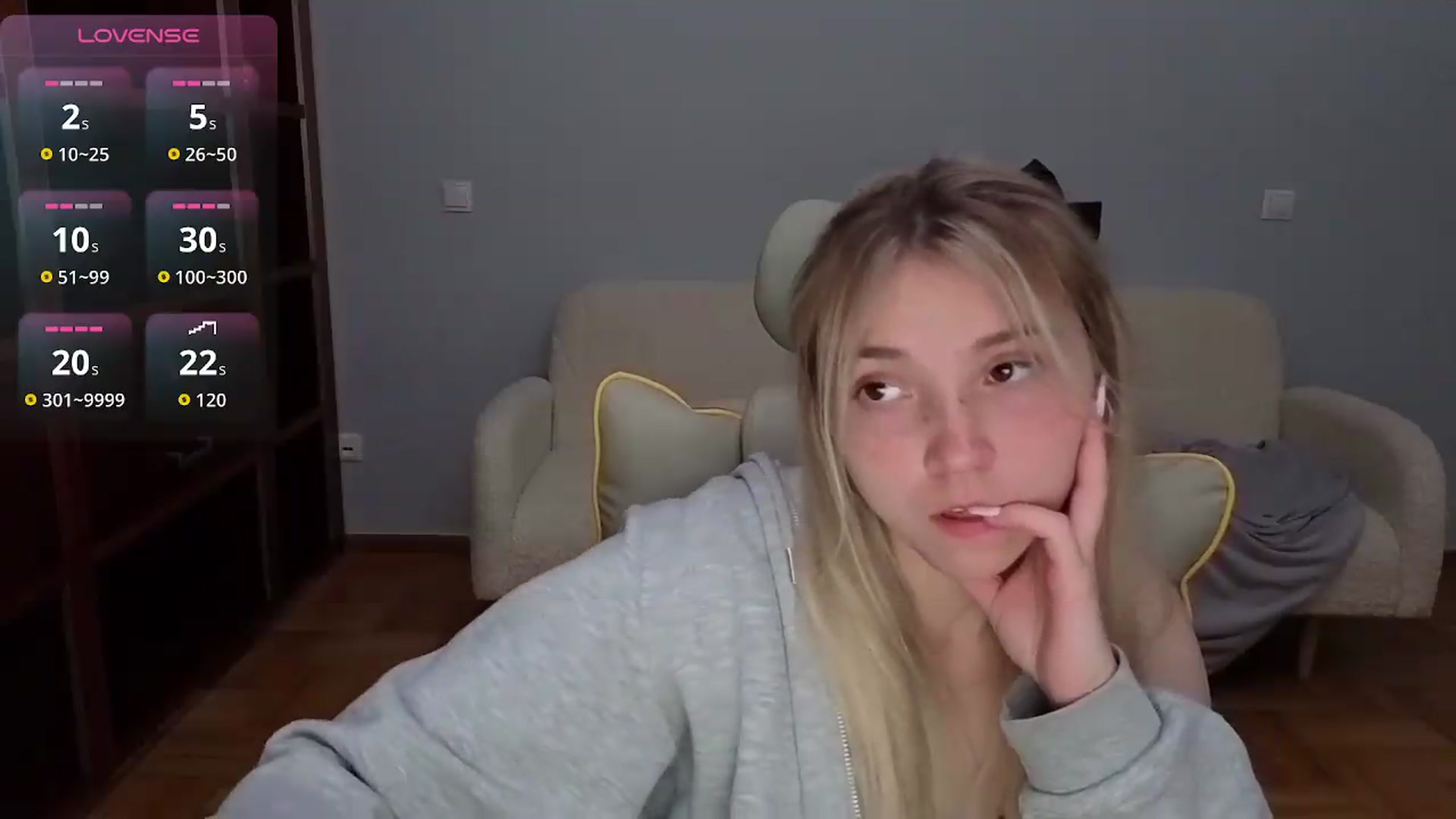 Gallery image thumbnail from Daisyy's myfreecams stream on, 05/20/2026, 12:21 image 3 of 20