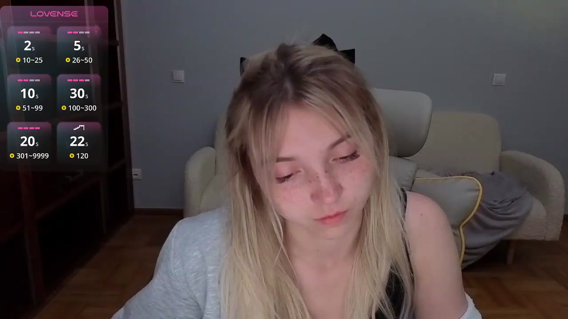 Gallery image thumbnail from Daisyy's myfreecams stream on, 05/20/2026, 12:21 image 16 of 20