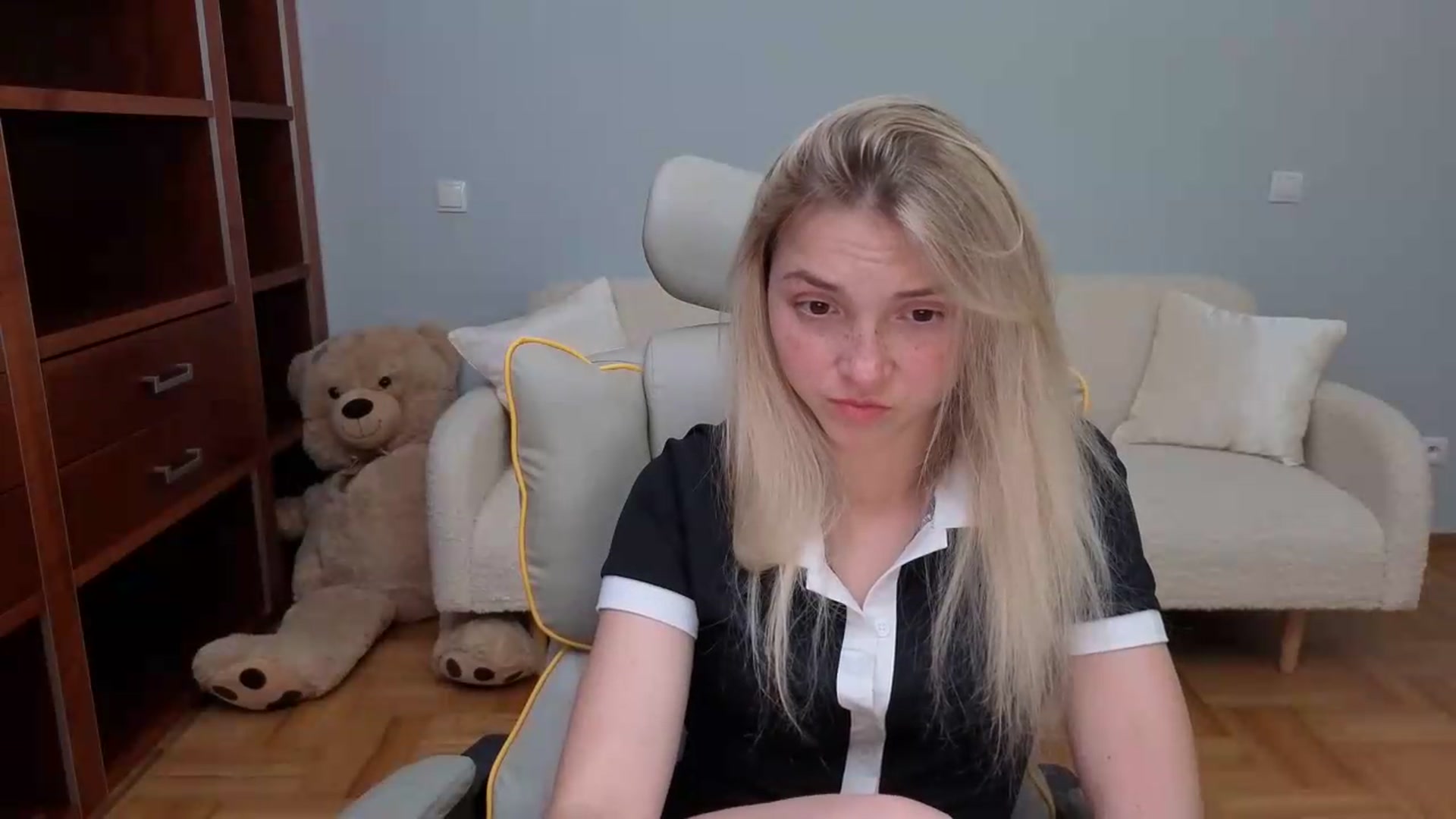 Gallery image thumbnail from Daisyy's myfreecams stream on, 05/29/2026, 13:45 image 8 of 20