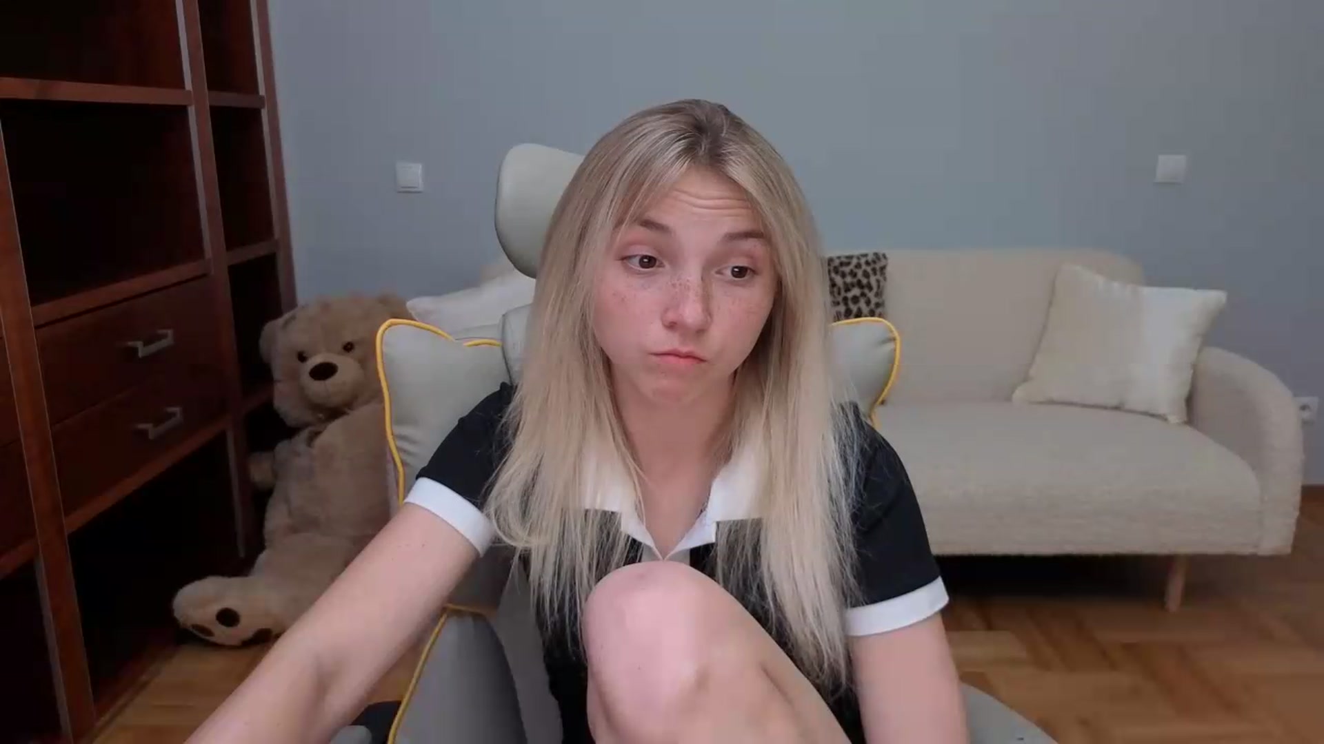 Gallery image thumbnail from Daisyy's myfreecams stream on, 05/29/2026, 13:45 image 20 of 20