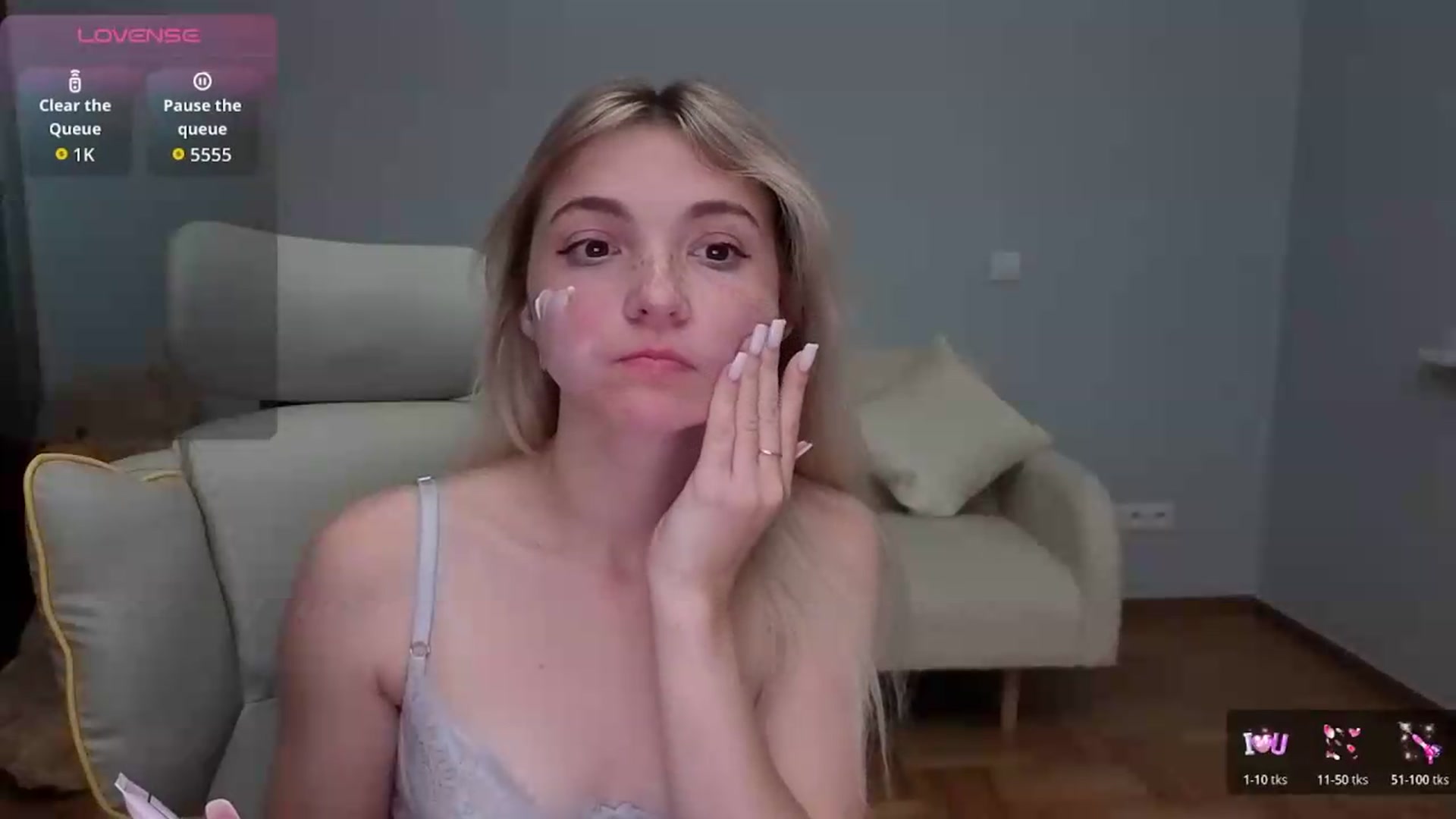 Gallery image thumbnail from Daisyy's myfreecams stream on, 05/30/2026, 17:46 image 6 of 20