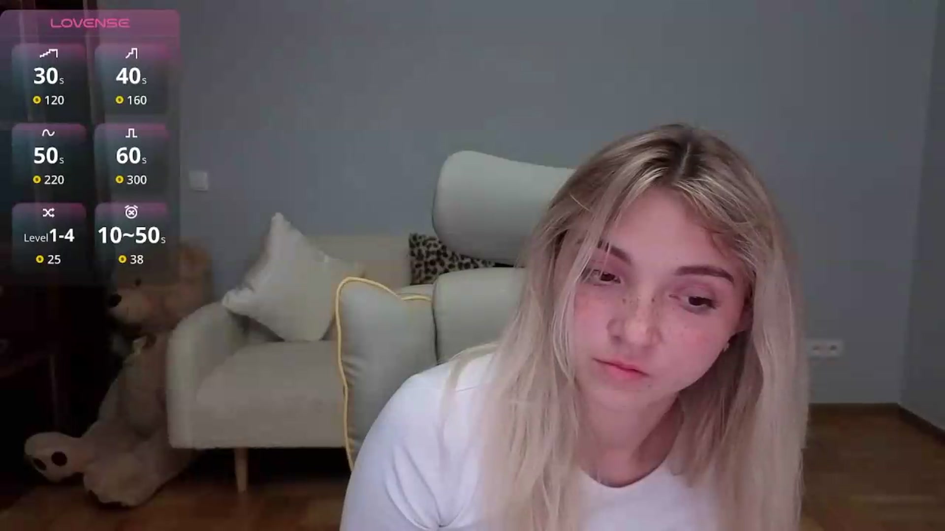 Gallery image thumbnail from Daisyy's myfreecams stream on, 05/30/2026, 20:49 image 14 of 20