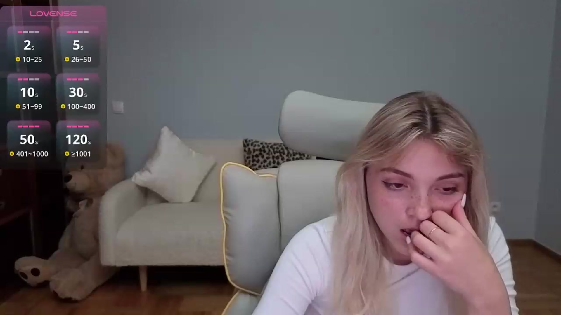 Gallery image thumbnail from Daisyy's myfreecams stream on, 05/30/2026, 20:49 image 13 of 20