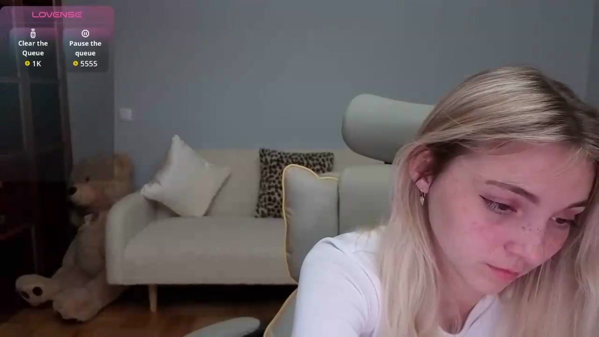 Gallery image thumbnail from Daisyy's myfreecams stream on, 05/30/2026, 20:49 image 7 of 20