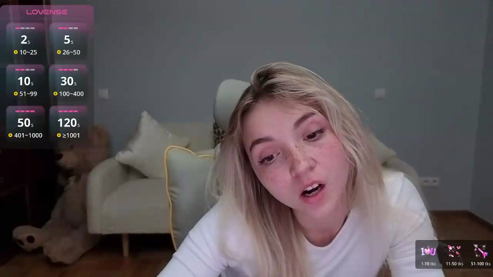 Gallery image thumbnail from Daisyy's myfreecams stream on, 05/30/2026, 20:49 image 17 of 20