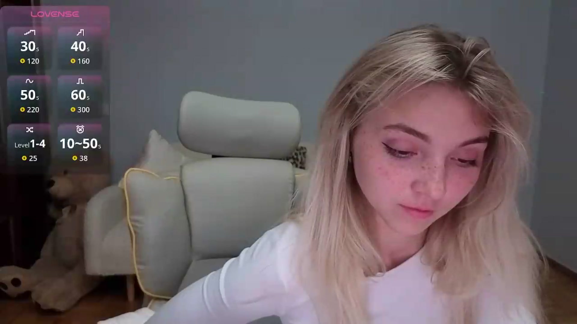 Gallery image thumbnail from Daisyy's myfreecams stream on, 05/30/2026, 22:13 image 10 of 20