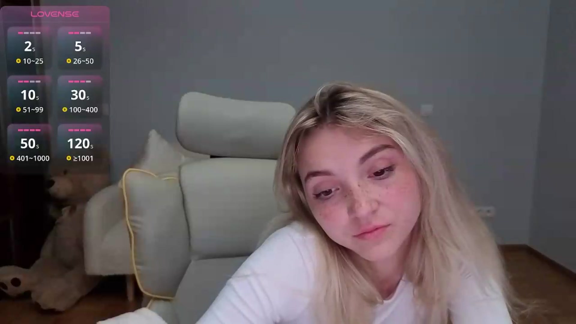 Gallery image thumbnail from Daisyy's myfreecams stream on, 05/30/2026, 22:13 image 9 of 20