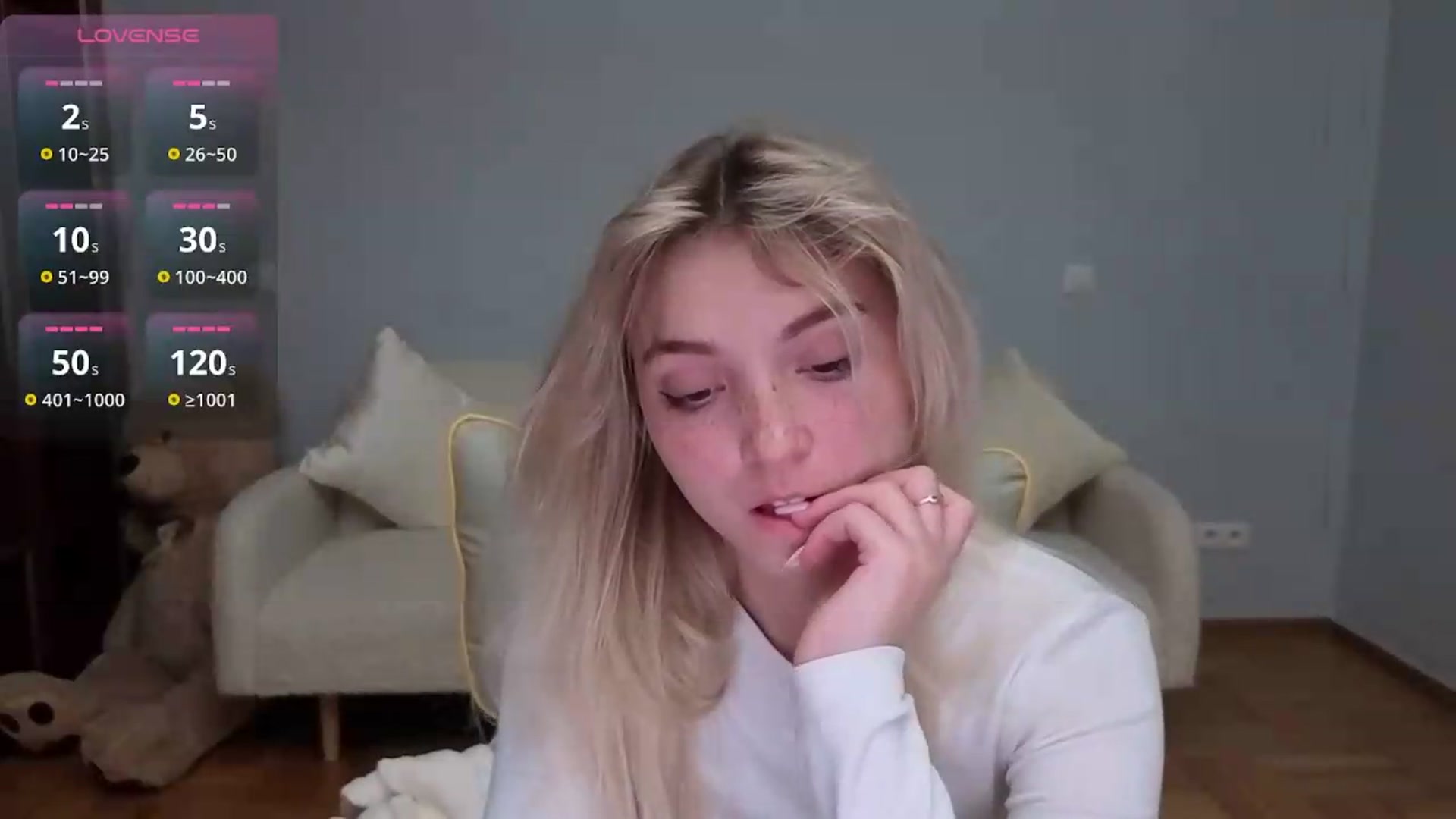 Gallery image thumbnail from Daisyy's myfreecams stream on, 05/30/2026, 22:13 image 13 of 20