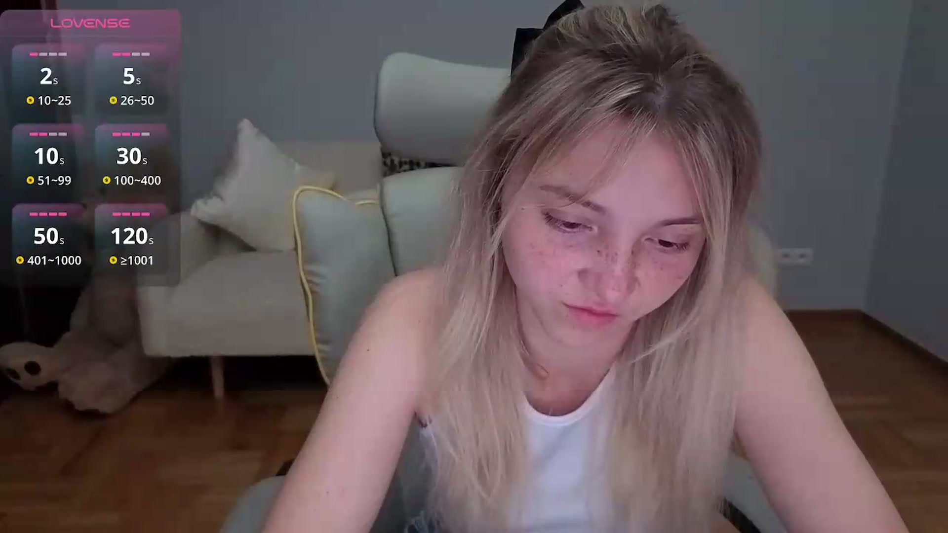 Gallery image thumbnail from Daisyy's myfreecams stream on, 05/31/2026, 14:38 image 16 of 20