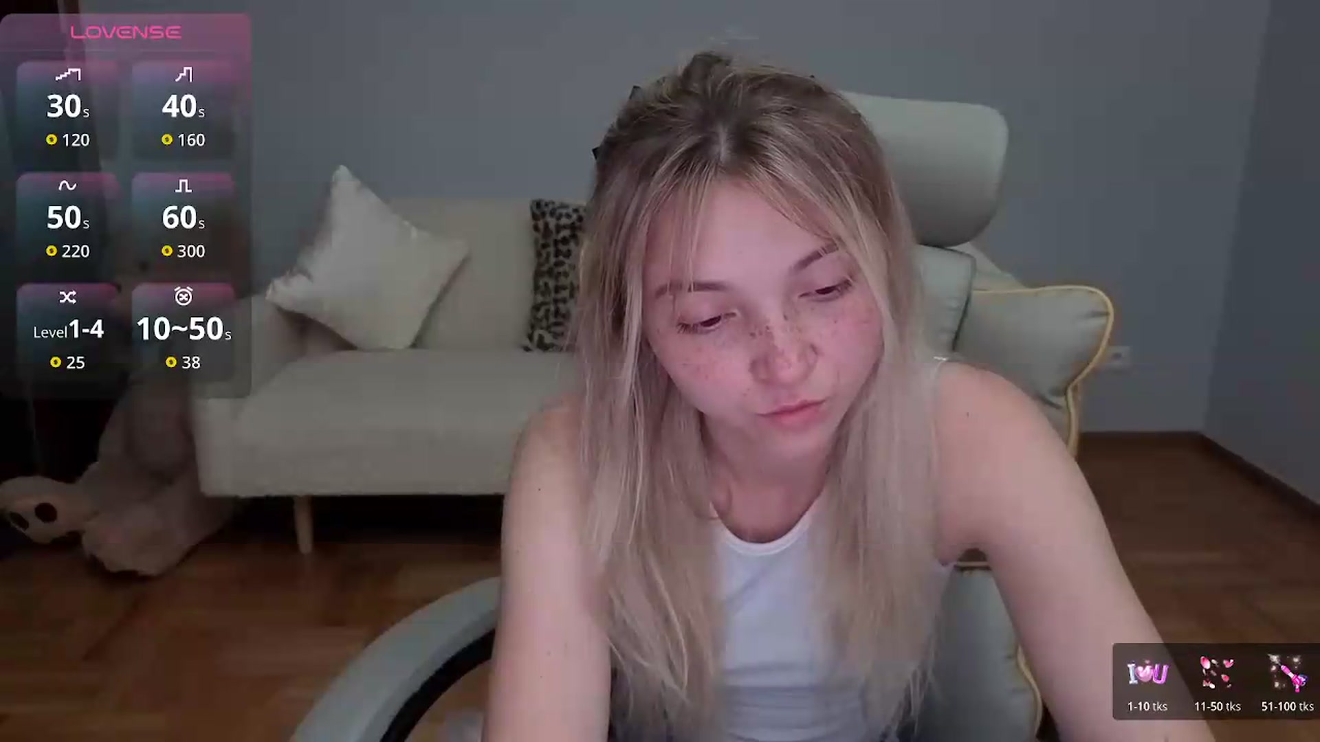 Gallery image thumbnail from Daisyy's myfreecams stream on, 05/31/2026, 14:38 image 14 of 20