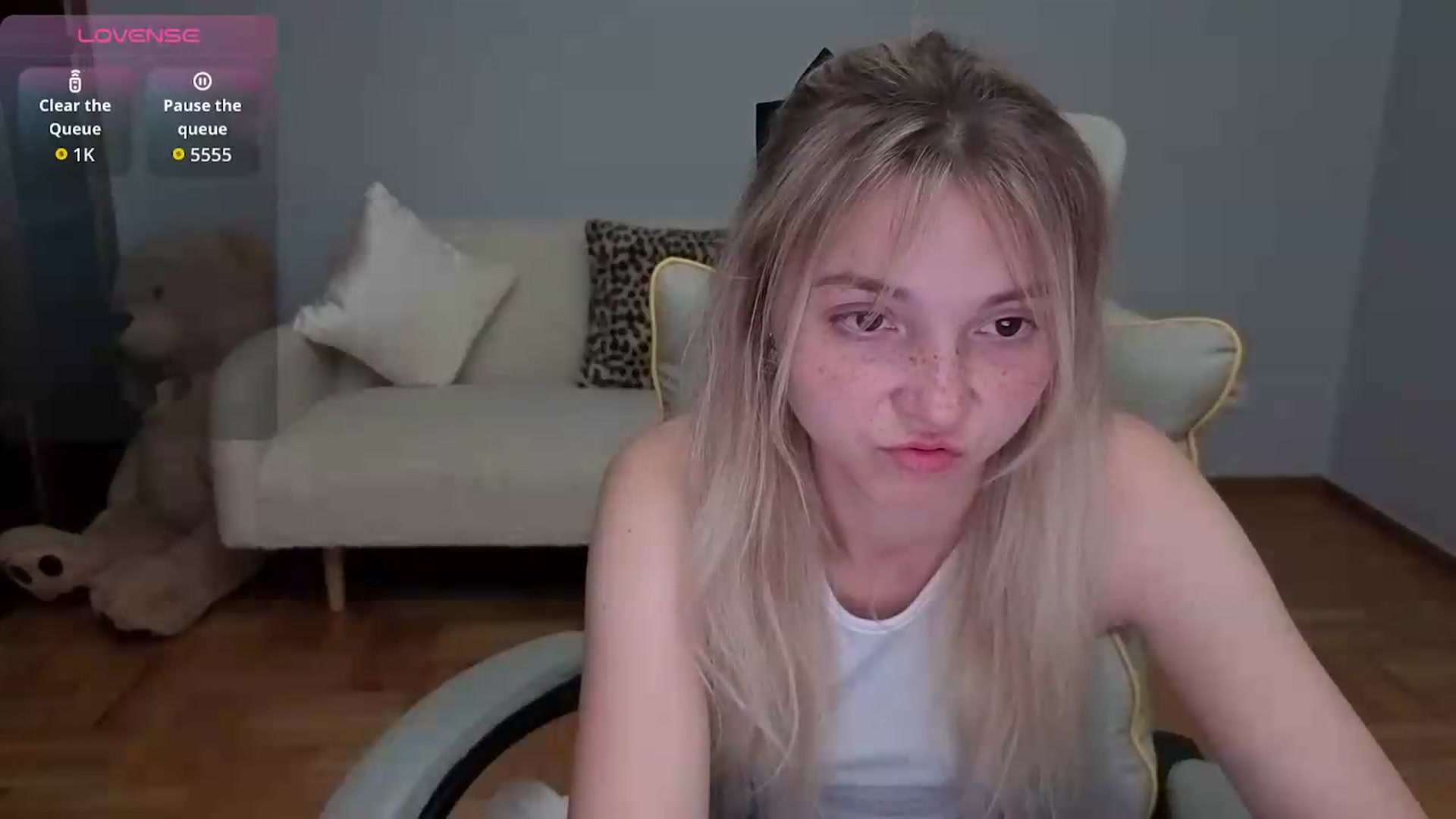 Gallery image thumbnail from Daisyy's myfreecams stream on, 05/31/2026, 14:38 image 12 of 20