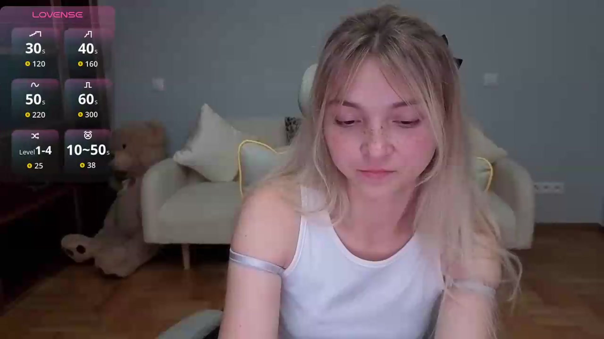 Gallery image thumbnail from Daisyy's myfreecams stream on, 05/31/2026, 16:14 image 15 of 20