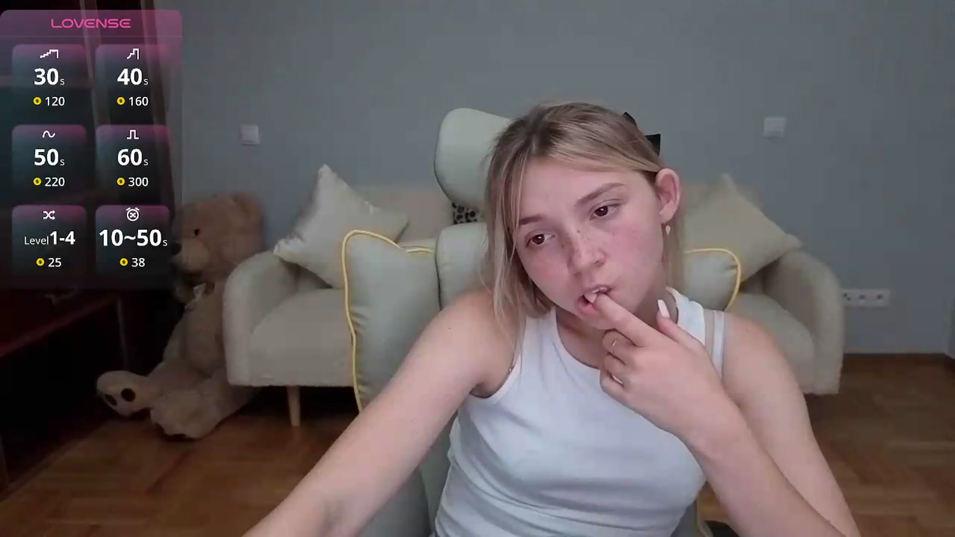 Gallery image thumbnail from Daisyy's myfreecams stream on, 05/31/2026, 16:14 image 19 of 20