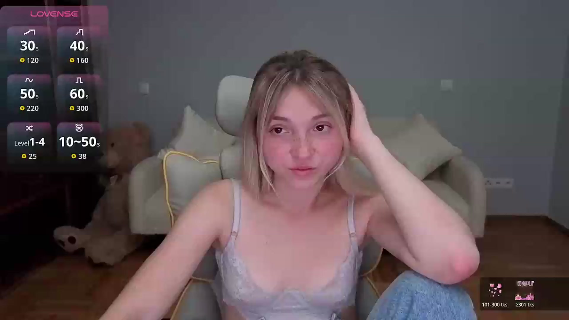 Gallery image thumbnail from Daisyy's myfreecams stream on, 05/31/2026, 21:57 image 17 of 20
