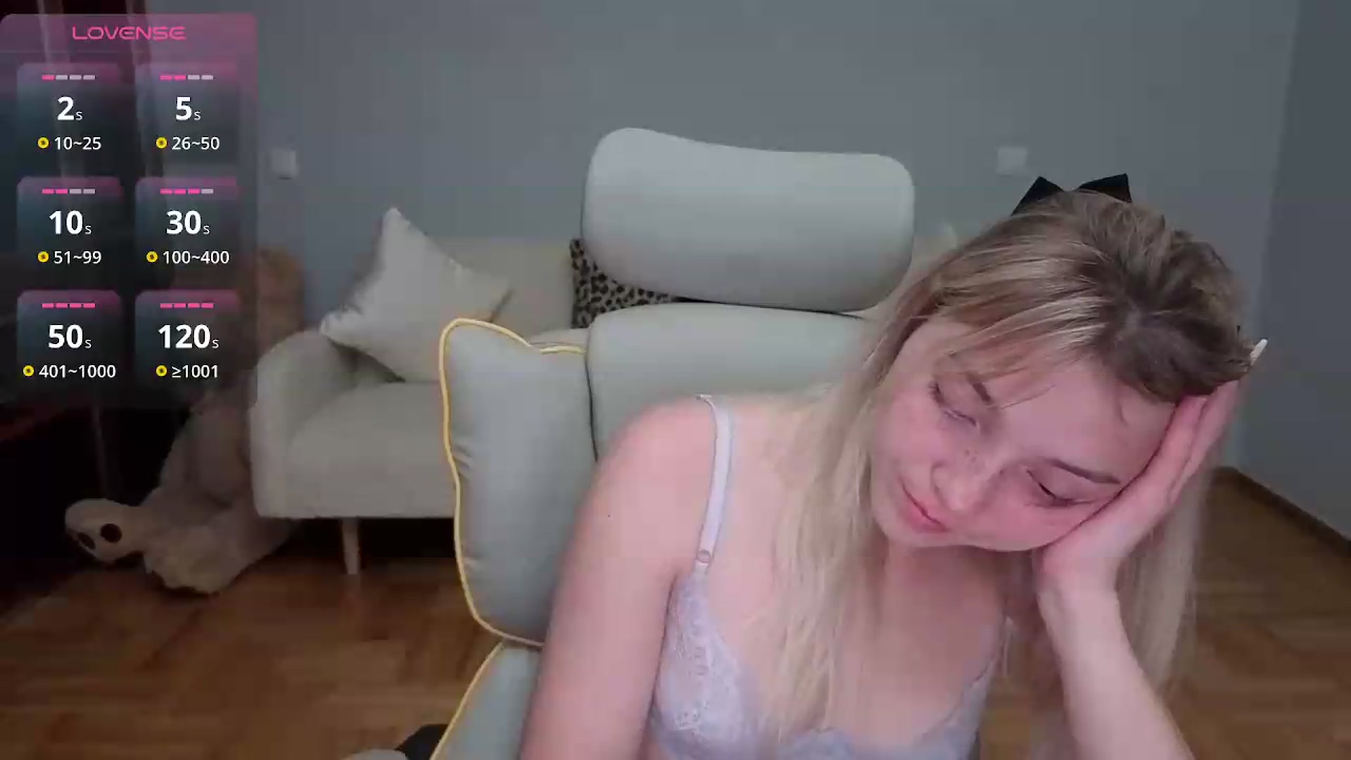 Gallery image thumbnail from Daisyy's myfreecams stream on, 05/31/2026, 23:37 image 18 of 20
