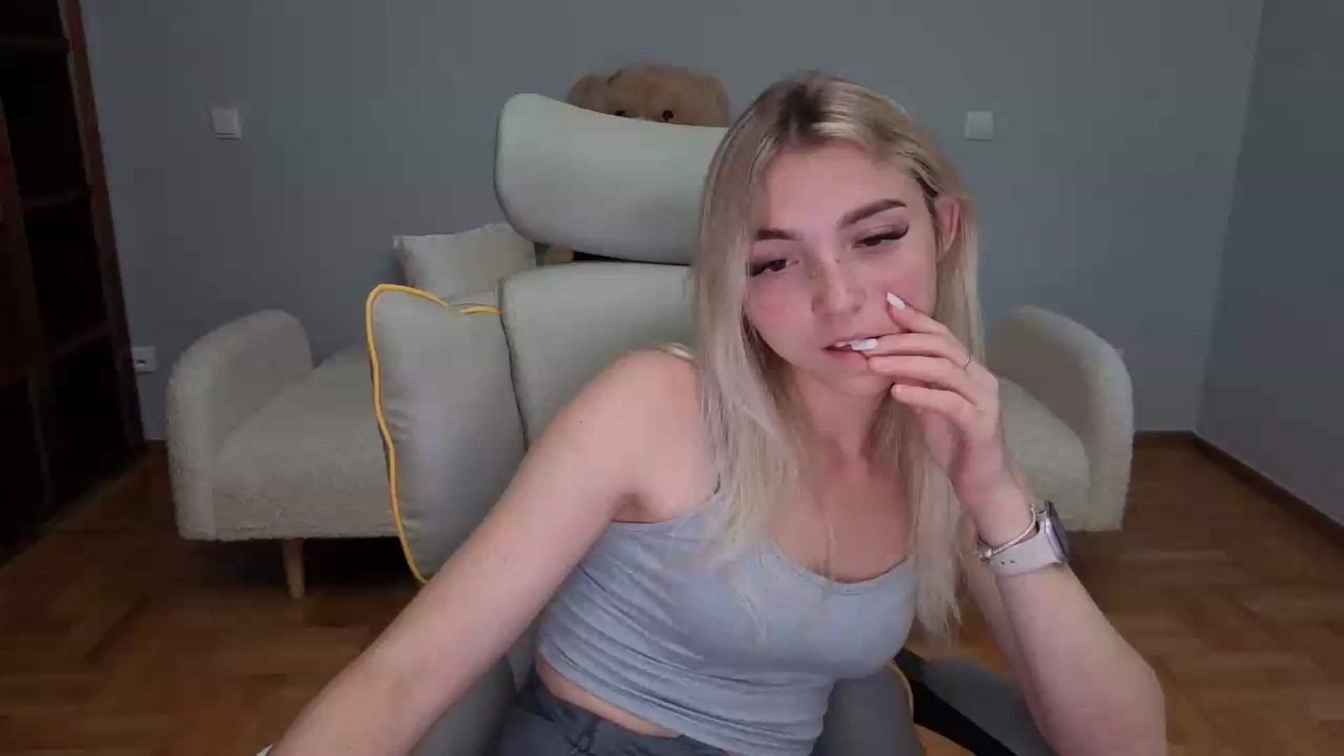 Gallery image thumbnail from Daisyy's myfreecams stream on, 06/03/2026, 18:18 image 19 of 20