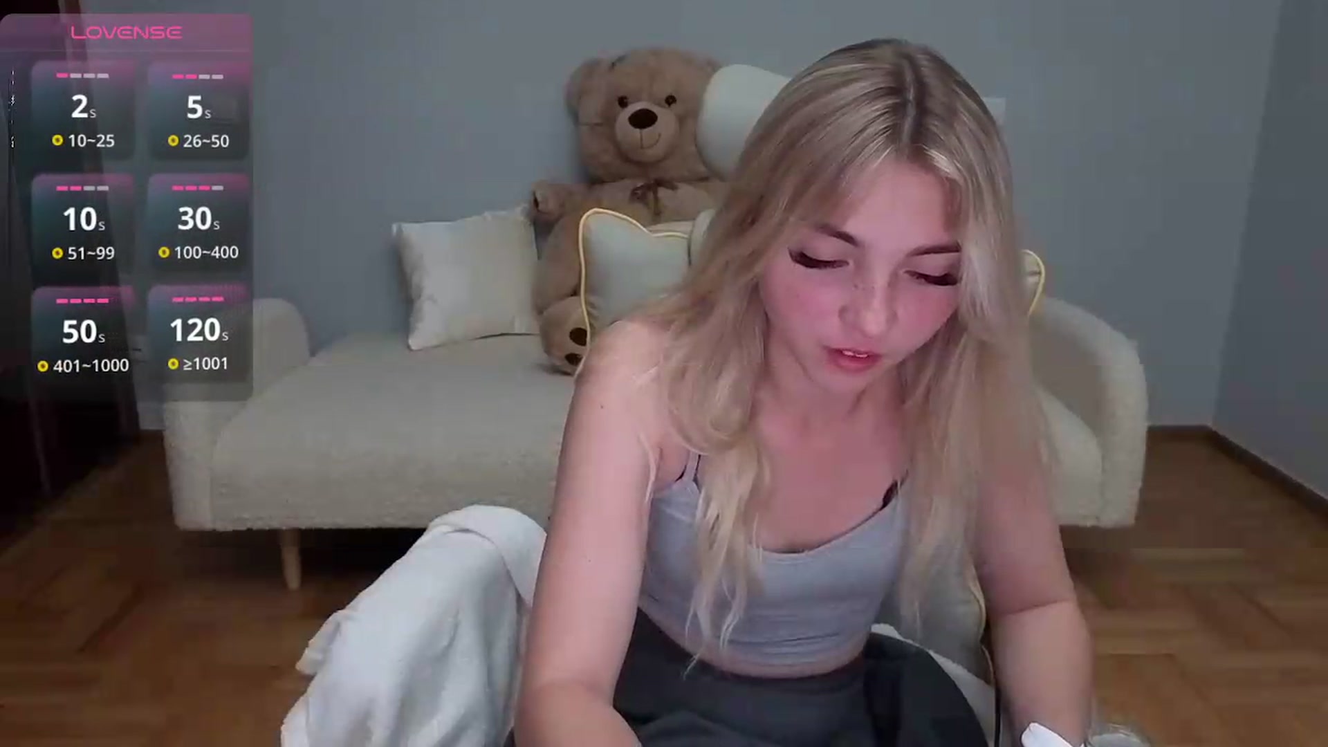 Gallery image thumbnail from Daisyy's myfreecams stream on, 06/03/2026, 20:27 image 4 of 20