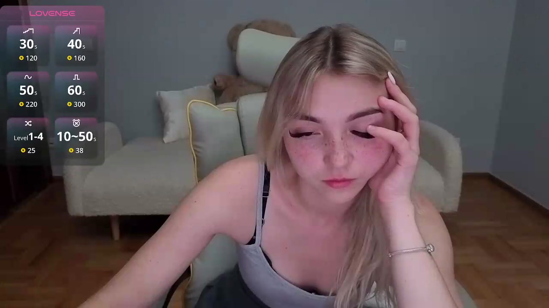 Gallery image thumbnail from Daisyy's myfreecams stream on, 06/03/2026, 21:25 image 11 of 20