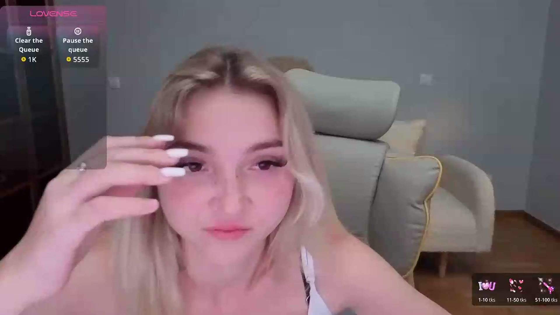 Gallery image thumbnail from Daisyy's myfreecams stream on, 06/05/2026, 18:42 image 10 of 20
