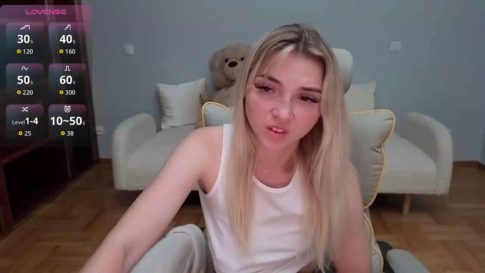 Gallery image thumbnail from Daisyy's myfreecams stream on, 06/06/2026, 24:13 image 19 of 20