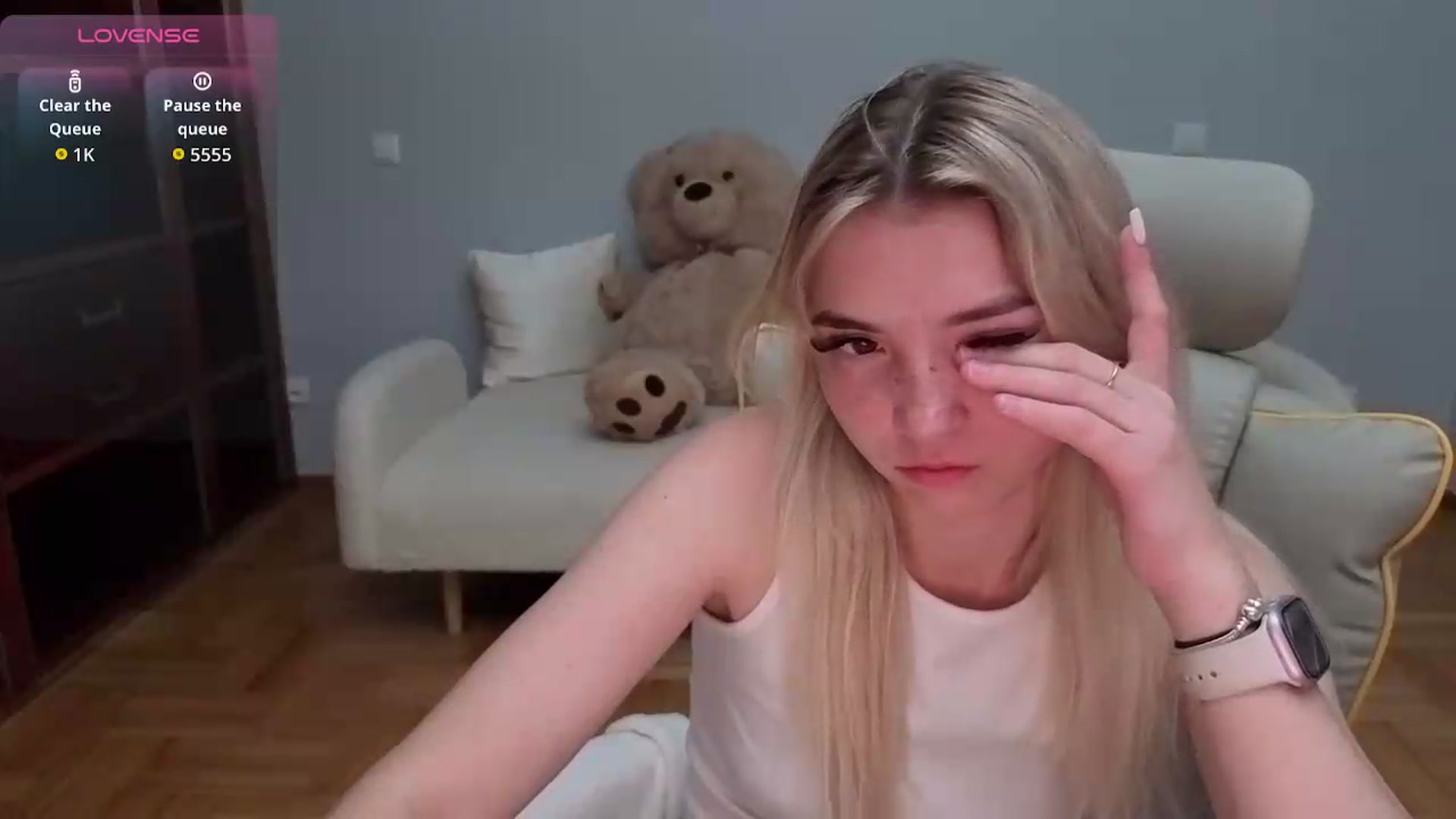 Gallery image thumbnail from Daisyy's myfreecams stream on, 06/06/2026, 24:13 image 6 of 20