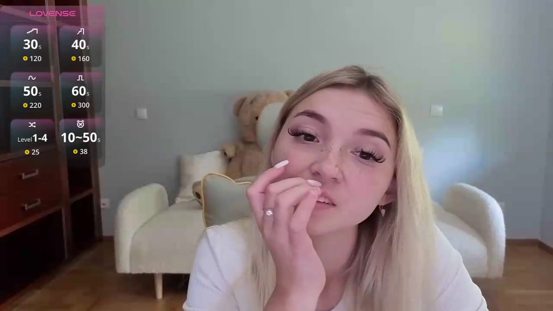 Gallery image thumbnail from Daisyy's myfreecams stream on, 06/06/2026, 12:29 image 6 of 20