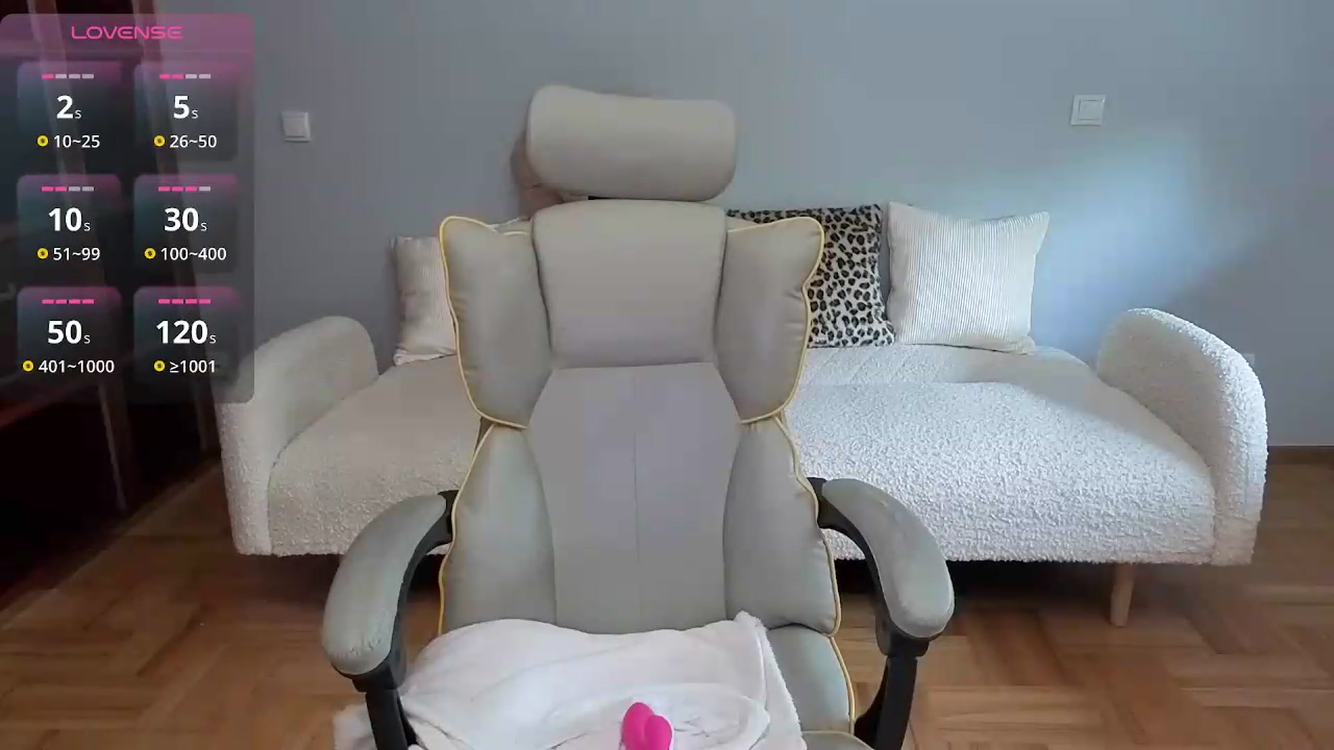 Gallery image thumbnail from Daisyy's myfreecams stream on, 06/06/2026, 18:02 image 13 of 20