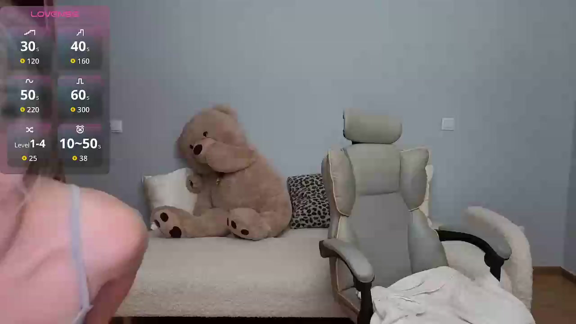 Gallery image thumbnail from Daisyy's myfreecams stream on, 06/07/2026, 19:20 image 17 of 20